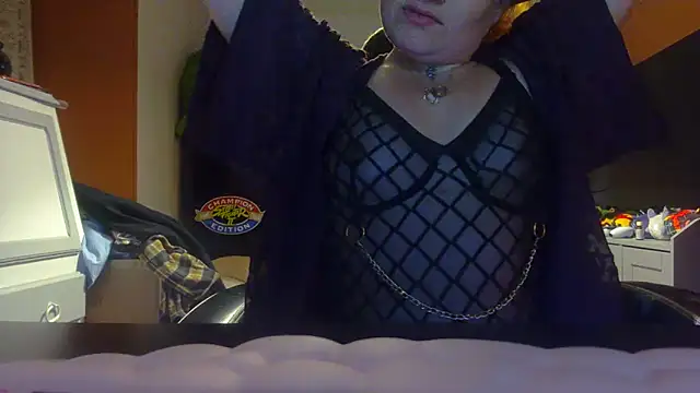 Snapshot of Psychosweety chatting on 04/29/26, 10:05 Psychosweety online show from 04/29/26, 10:05