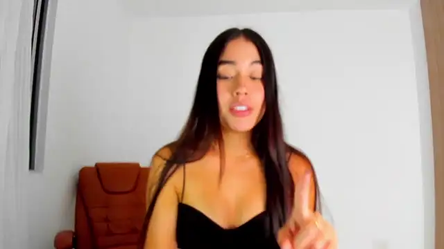 AriaMontgomery online show from 02/28/26, 05:41