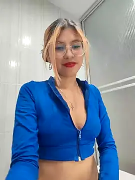 little mavi online show from 01/18/25, 11:11