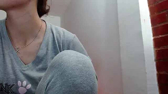 holy juli online show from 03/10/26, 04:06