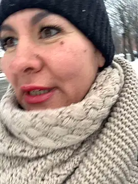 Snapshot of Tina_Moretti chatting on 02/12/25, 01:37 Tina Moretti online show from 02/12/25, 01:37
