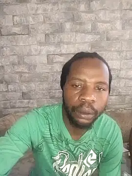 Snapshot of Ras_and_Stewf chatting on 02/14/25, 10:49 Ras and Stewf online show from 02/14/25, 10:49