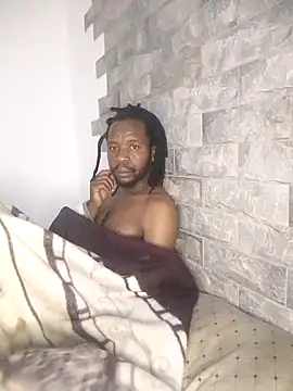 Snapshot of Ras_and_Stewf chatting on 02/18/25, 08:05 Ras and Stewf online show from 02/18/25, 08:05