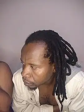 Snapshot of Ras_and_Stewf chatting on 03/17/25, 06:21 Ras and Stewf online show from 03/17/25, 06:21