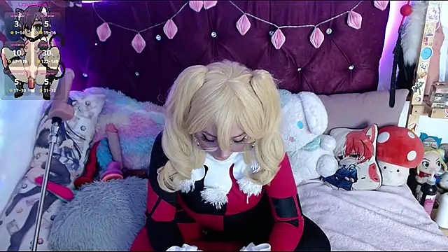 Kitty-Kat  online show from 10/17/25, 01:09