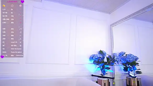 Snapshot of elasummer chatting on 02/05/25, 03:09 elasummer online show from 02/05/25, 03:09
