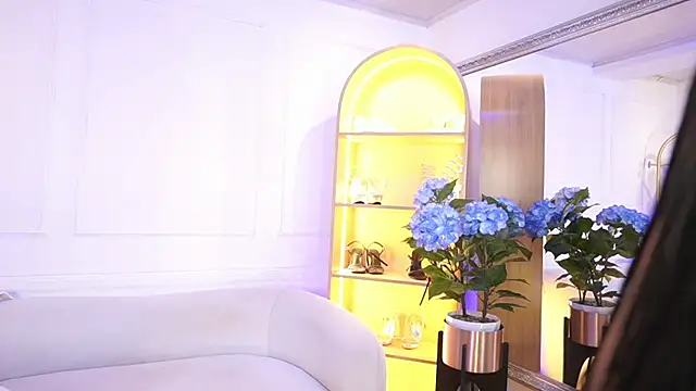 elasummer online show from 01/14/26, 12:22