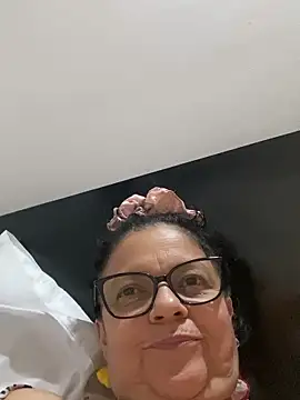 Sharongirl07 online show from 09/27/25, 02:49