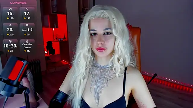 mollyposhh online show from 12/15/25, 06:34