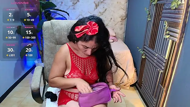 Snapshot of jennaa_milf_ chatting on 06/22/26, 07:22 jennaa milf online show from 06/22/26, 07:22