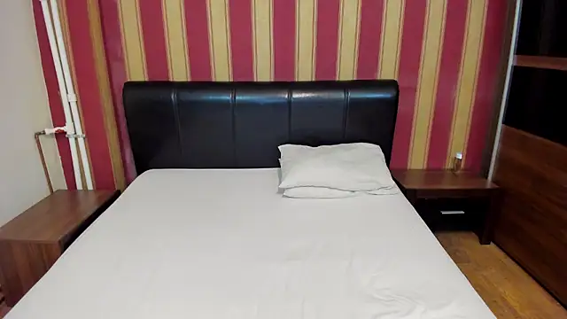 AshPage online show from 12/29/24, 10:25