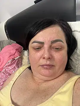 Amandamuller1982 online show from 02/12/25, 04:54