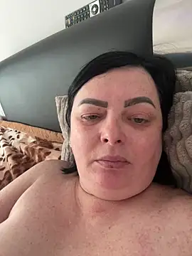 Amandamuller1982 online show from 02/19/25, 06:11