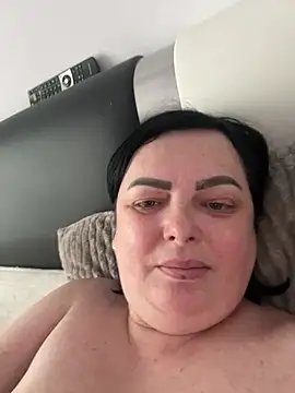 Amandamuller1982 online show from 02/20/25, 09:44