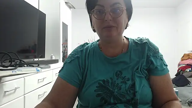 Amandamuller1982 online show from 10/11/25, 10:08