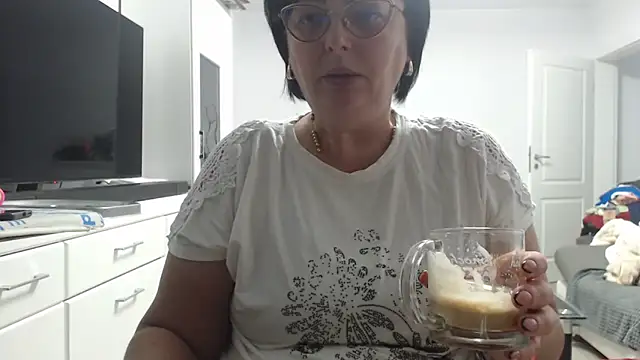 Amandamuller1982 online show from 11/13/25, 05:23