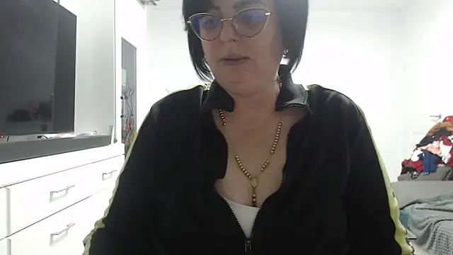 Amandamuller1982 online show from 11/28/25, 09:39