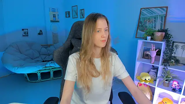 Sharon Evansi online show from 03/09/25, 06:21