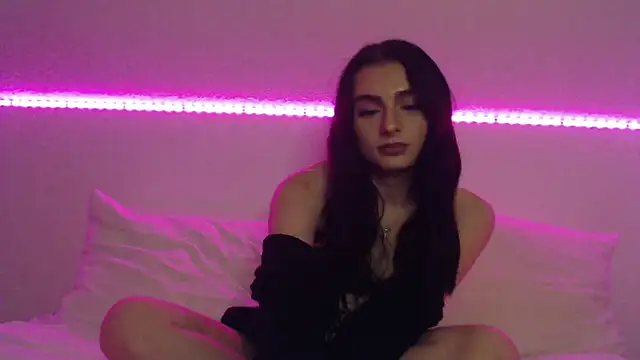 AdelinaAlia online show from 02/26/25, 12:05