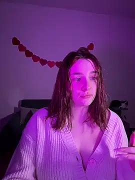 CookyDaisy online show from 02/08/25, 02:04