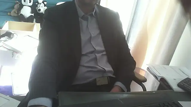 shyfrenchcock1 online show from 03/07/25, 10:02