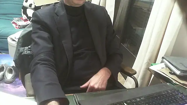 shyfrenchcock1 online show from 03/09/26, 02:43