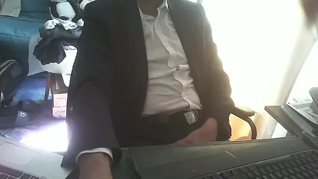 shyfrenchcock1 online show from 04/16/26, 08:59