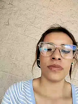 Snapshot of dahana0 chatting on 12/11/24, 05:59 dahana0 online show from 12/11/24, 05:59