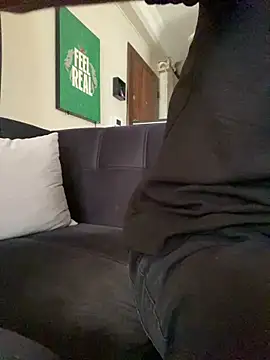 miranilayda online show from 04/18/26, 12:09