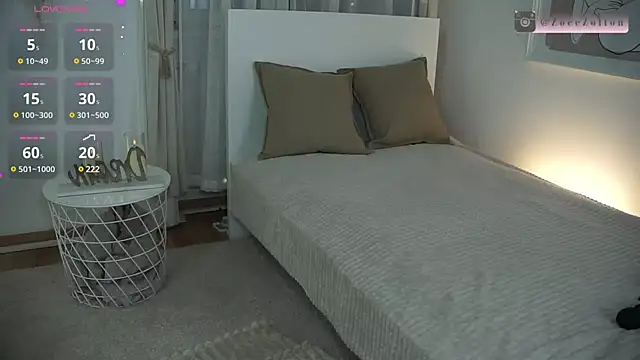 ZoeeZolton online show from 01/27/25, 08:49