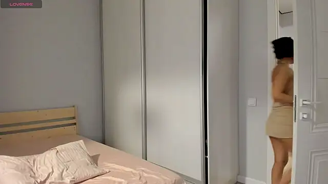 Snapshot of dragon_princesss chatting on 02/21/25, 07:21 dragon princesss online show from 02/21/25, 07:21