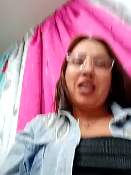 VIOLETA-25  online show from 03/04/25, 11:00