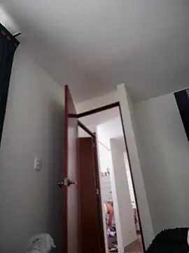 VIOLETA-25  online show from 04/17/26, 03:04