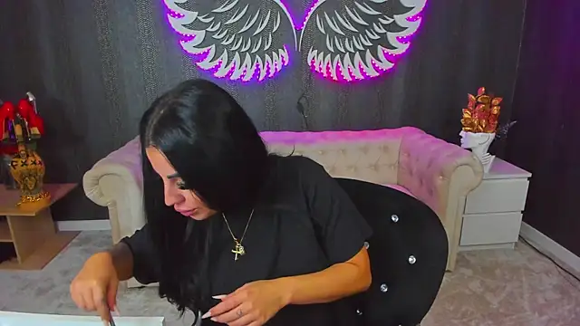 anemarieejolie online show from 09/24/25, 03:59