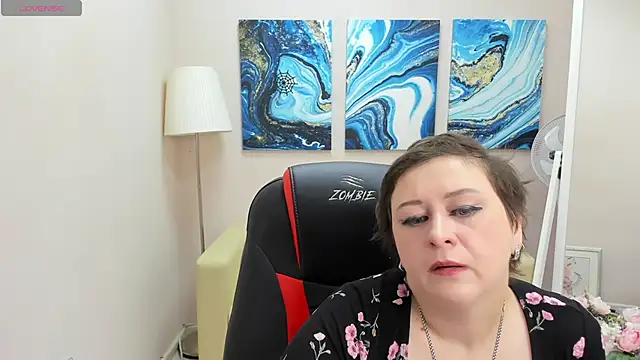 Dolorys online show from 12/22/24, 05:34