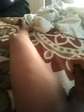 Snapshot of Babakatata50 chatting on 11/13/25, 03:38 Babakatata50 online show from 11/13/25, 03:38