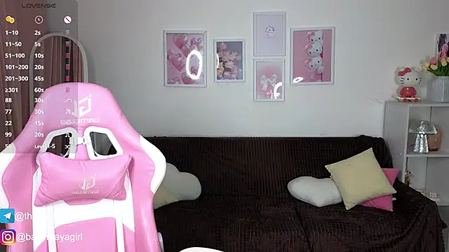 Maya Rave online show from 10/19/25, 03:51