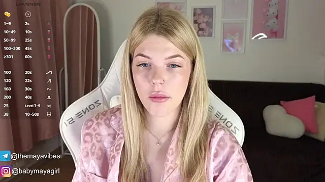 Maya Rave online show from 11/11/25, 03:39