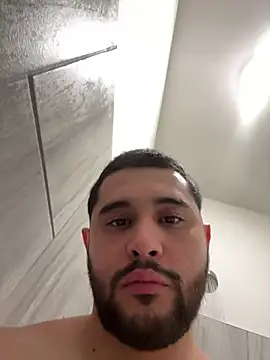 LATINMOBB online show from 01/18/26, 03:21