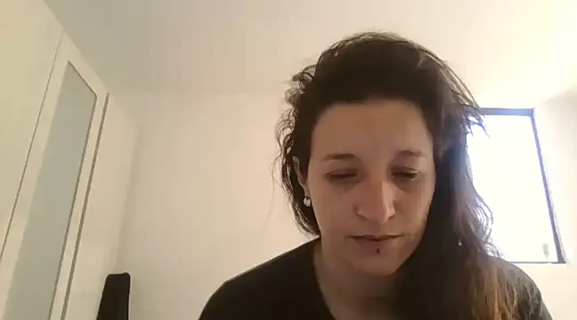 Snapshot of hanamy_joha chatting on 01/22/25, 09:43 hanamy joha online show from 01/22/25, 09:43