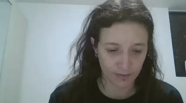 Snapshot of hanamy_joha chatting on 02/08/25, 12:06 hanamy joha online show from 02/08/25, 12:06