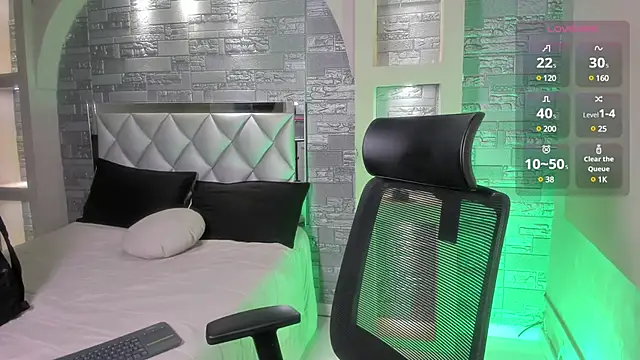 Aron Bolt online show from 03/15/25, 03:07