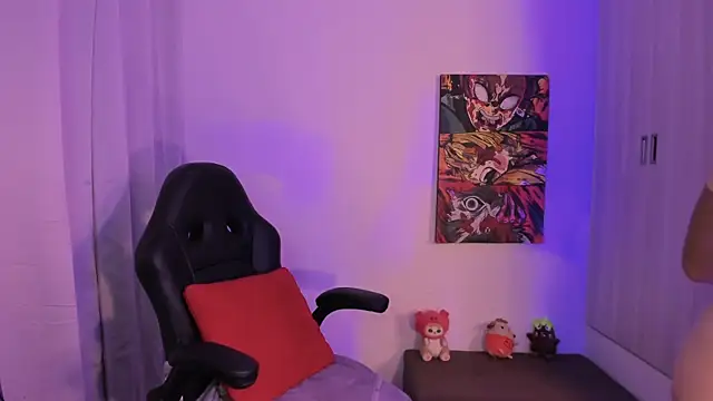 haanna thompsoon online show from 11/21/25, 04:22