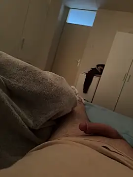 Snapshot of jessieandjames29 chatting on 02/23/25, 12:41 jessieandjames29 online show from 02/23/25, 12:41