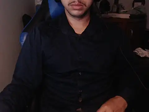 anjonoturno1 online show from 11/17/25, 06:19