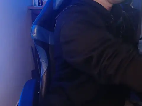 anjonoturno1 online show from 03/18/26, 04:37