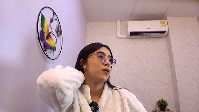 Amy wats0n online show from 02/16/26, 07:10