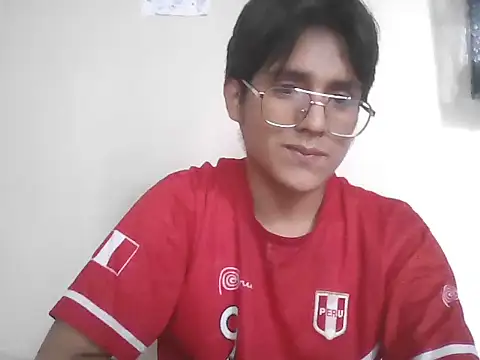 Snapshot of HardDick2 chatting on 06/20/26, 05:49 HardDick2 online show from 06/20/26, 05:49