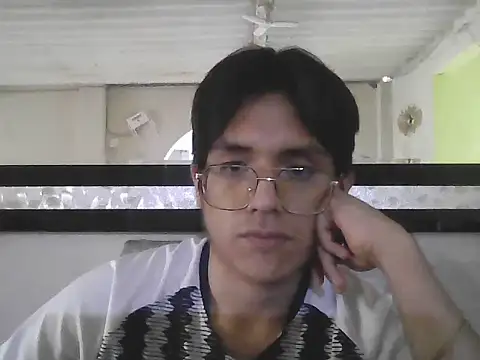 Snapshot of HardDick2 chatting on 06/21/26, 09:50 HardDick2 online show from 06/21/26, 09:50