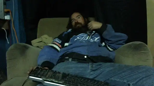 linksjack1010 online show from 12/15/25, 11:53